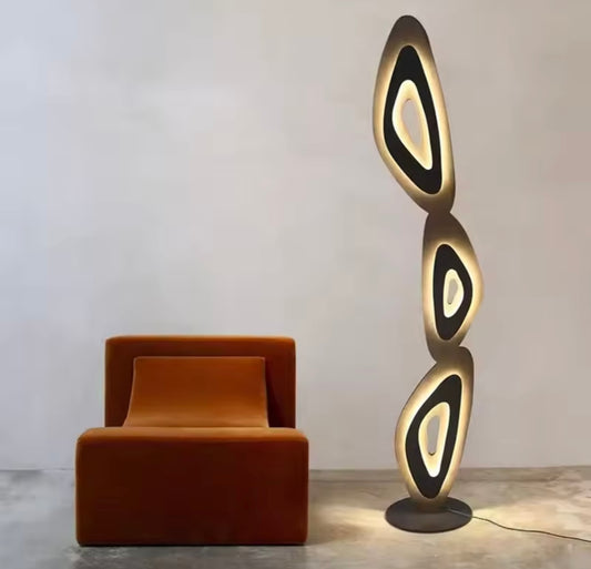 LumiFix™ TriForma – Lampadaire LED design artistique haut de gamme